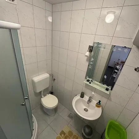Apartment Violeta *