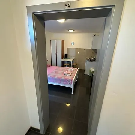 Violeta Apartment